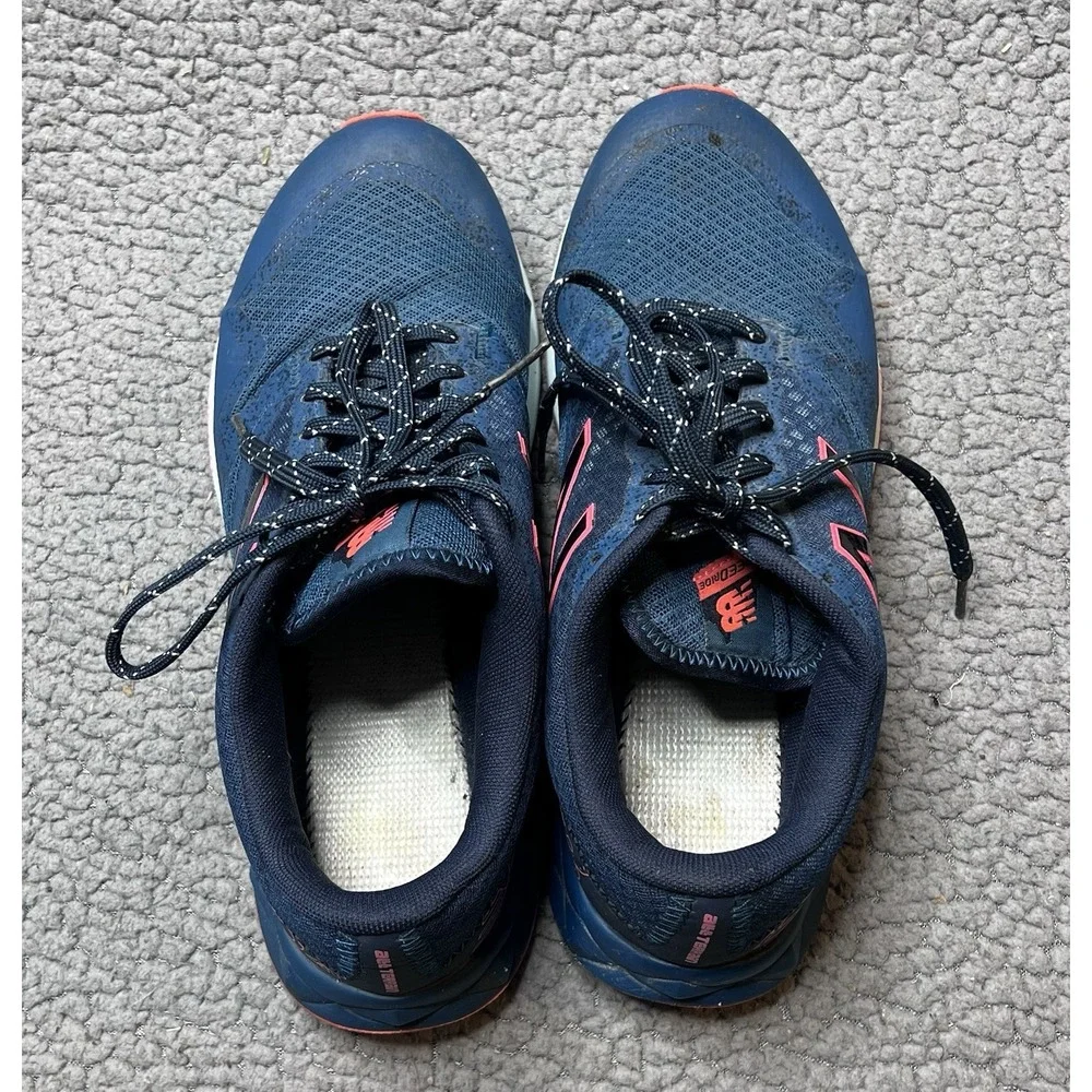 New Balance 690 AT All Terrain Speed Ride Athletic Shoes Women's Size 8 Blue